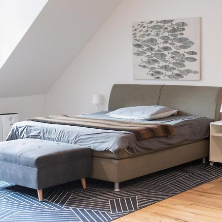 Apartment Mit Parkblick & Massagestuhl 莱比锡 外观 照片
